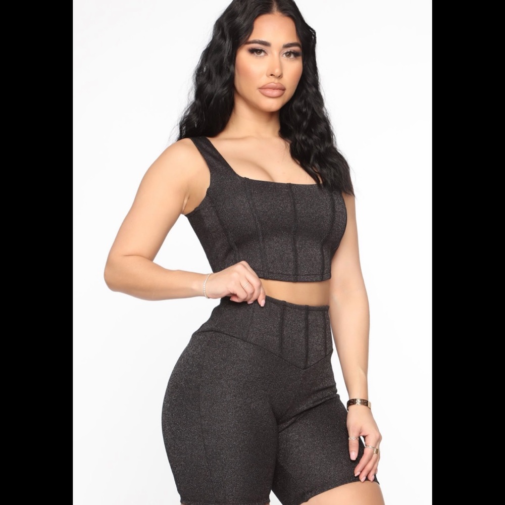 Fashion Nova- Rain Drop Crop Top Short Set - Black